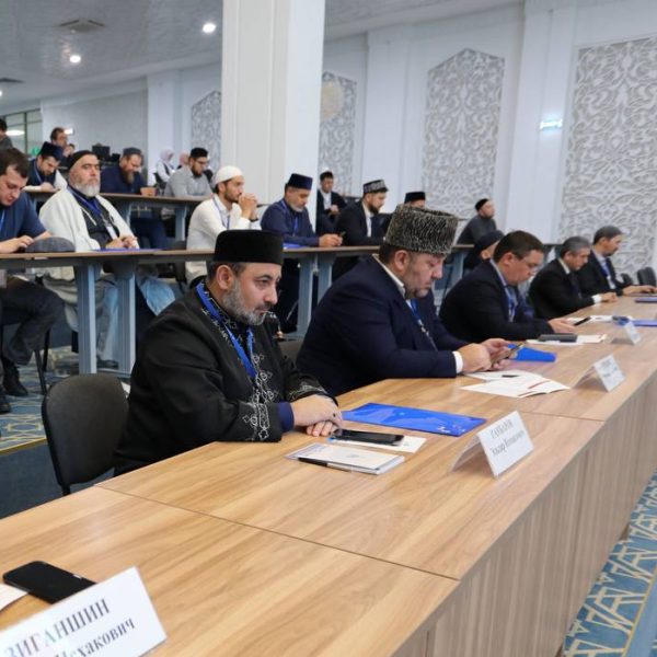 8 ноября в Болгарской исламской академии начался научно-методический семинар «Формирование научно-исследовательских компетенций в системе мусульманского религиозного образования»