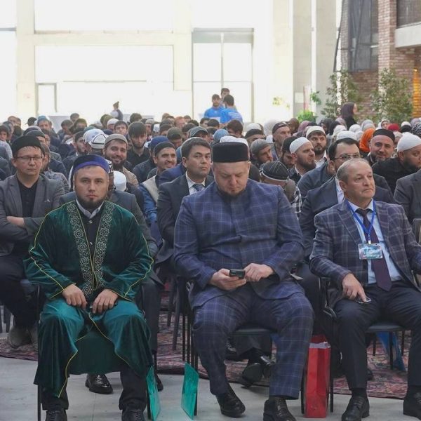 В Дагестане состоялась V конференция с международным участием «Наследие мусульманских богословов в укреплении духовно-нравственных ценностей и гражданской идентичности».